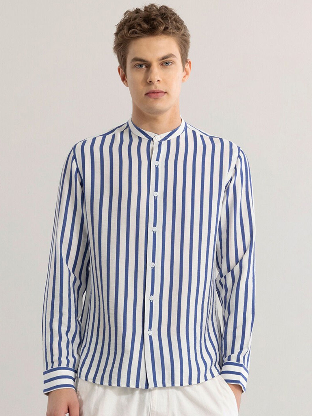 

Snitch Men Striped Straight Slim Fit Opaque Casual Shirt, White