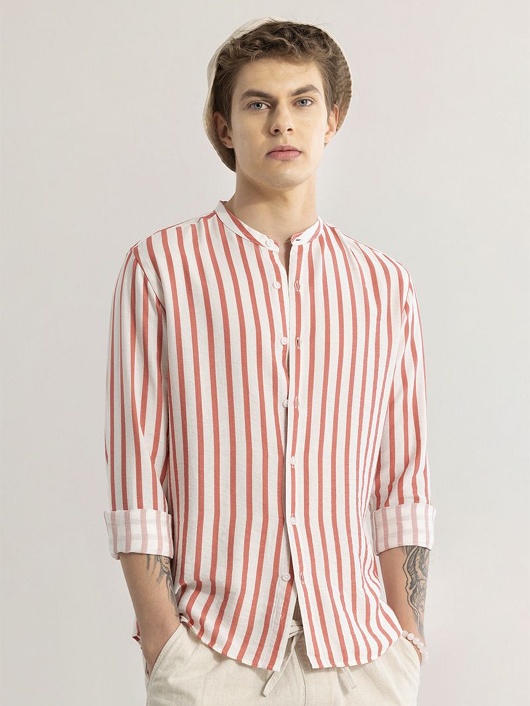 

Snitch Men Straight Slim Fit Opaque Striped Casual Shirt, White
