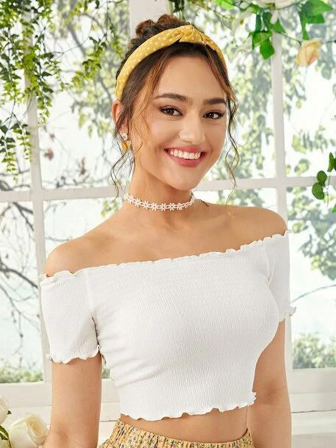 

TANDUL Solid Off-Shoulder Crop Top, White