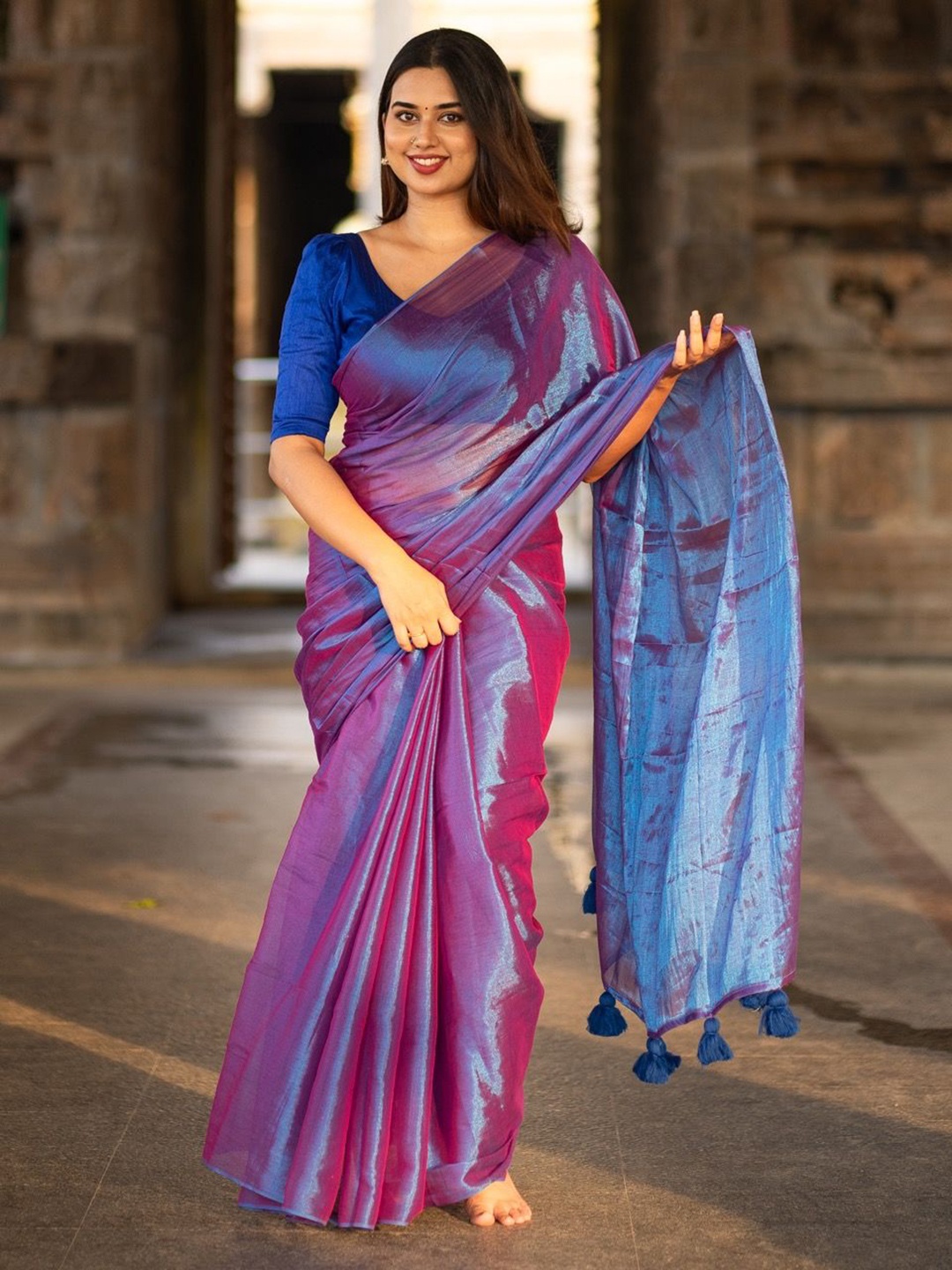 

I LOVE SAREES Solid Saree, Purple