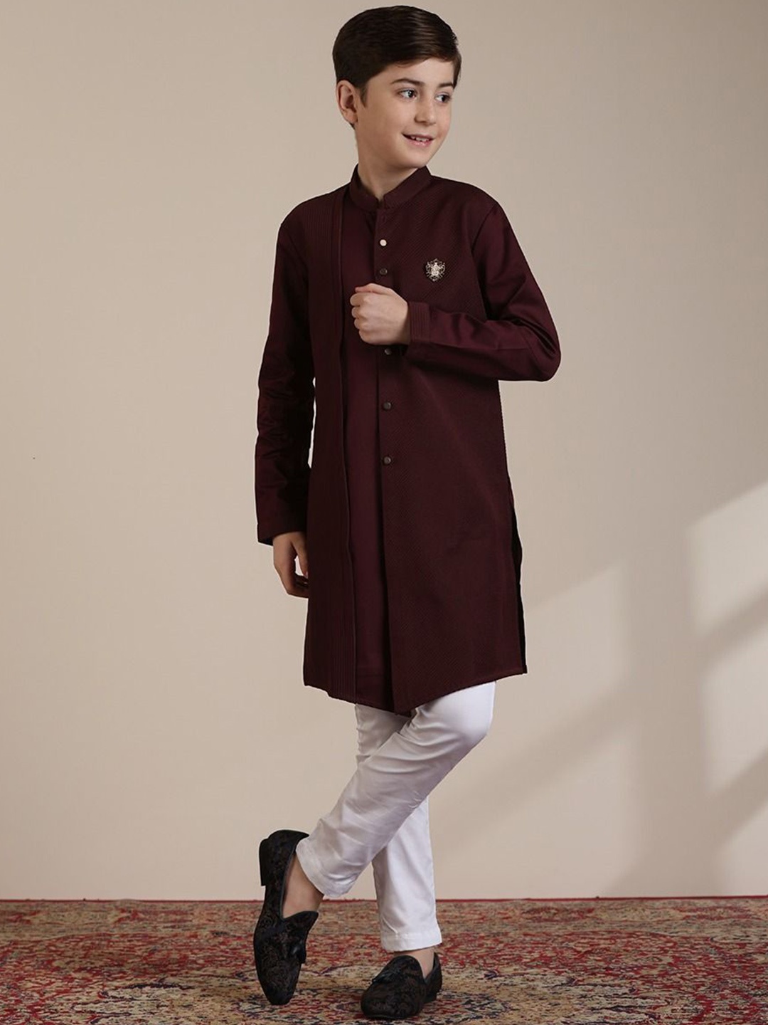 

Manyavar Boys Regular Kurta with Trousers, Purple