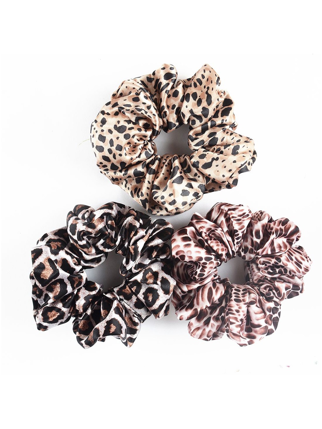 

Radhu & Kabby Women Set of 3 Scrunchie Ponytail Holders, Black