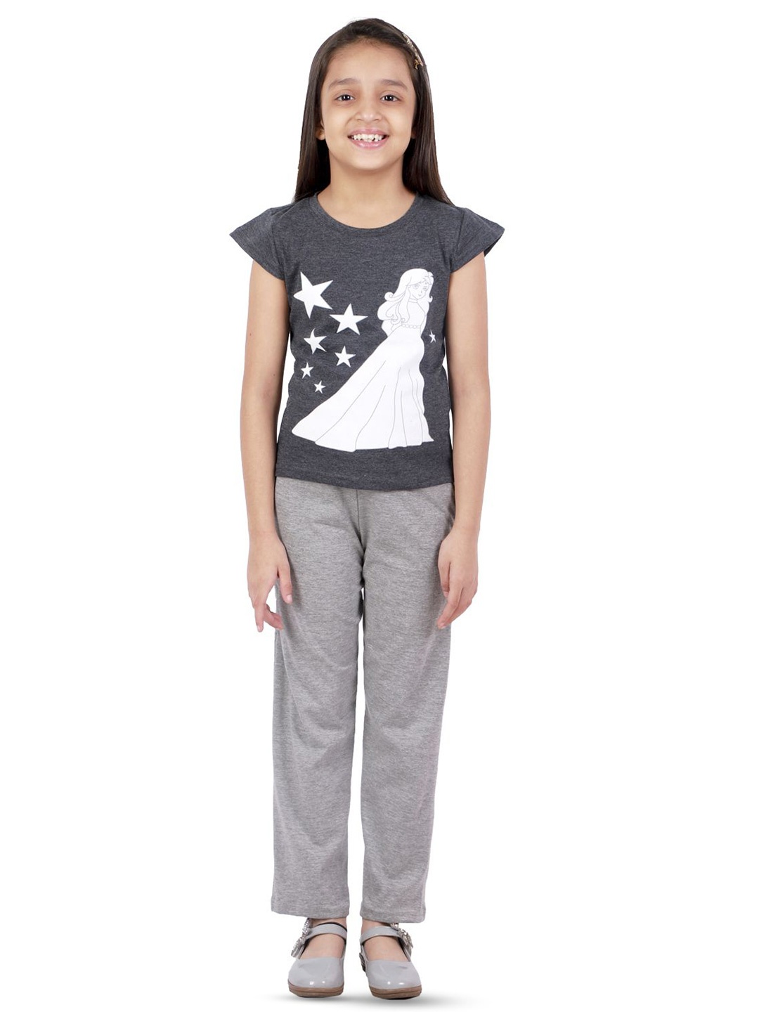 

Kids Cave Girls Printed T-shirt with Trousers, Grey