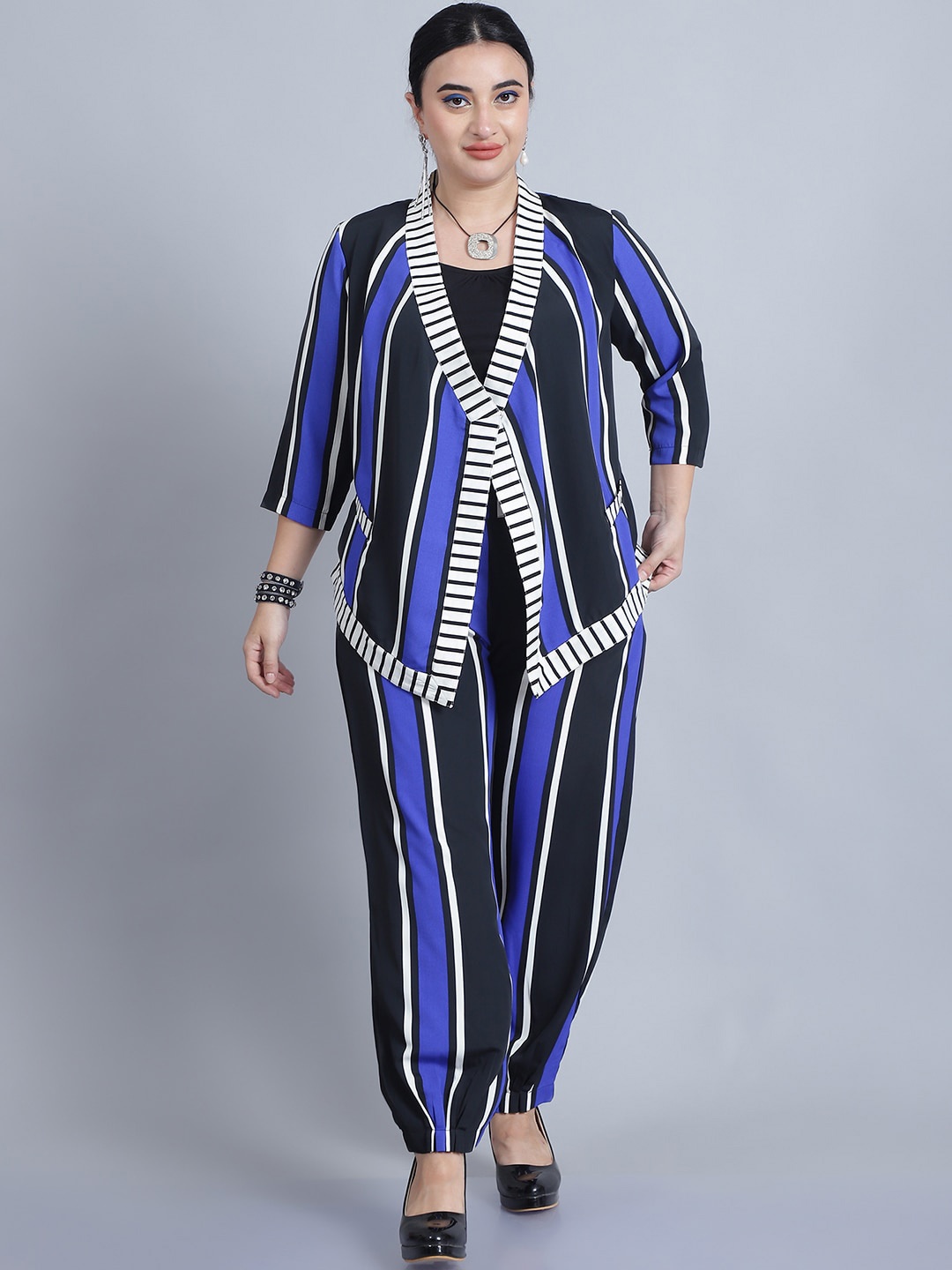 

Baawri Striped Shrug & Pant Co-Ords, Blue