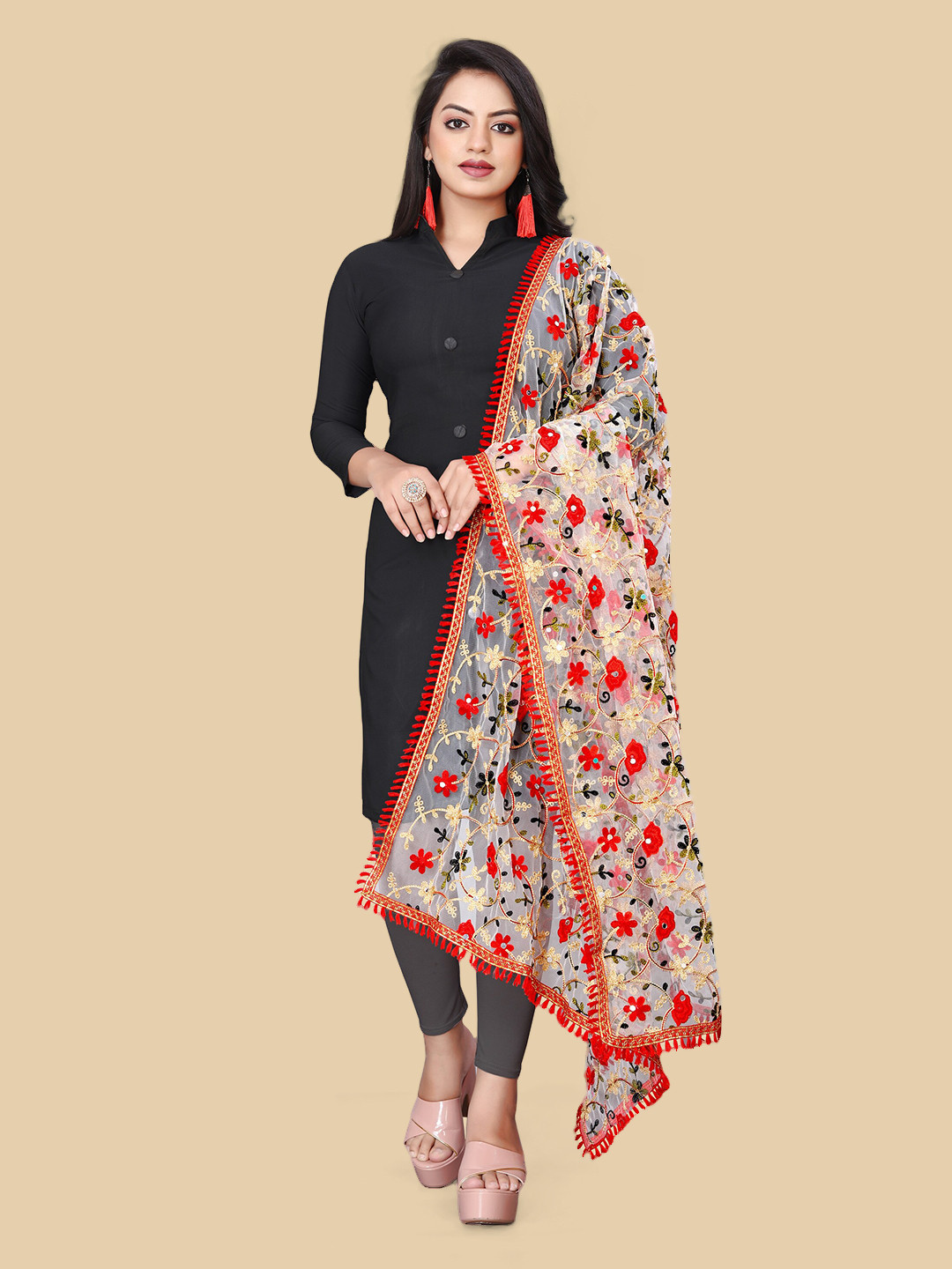 

DHARMEE Embroidered Dupatta, White