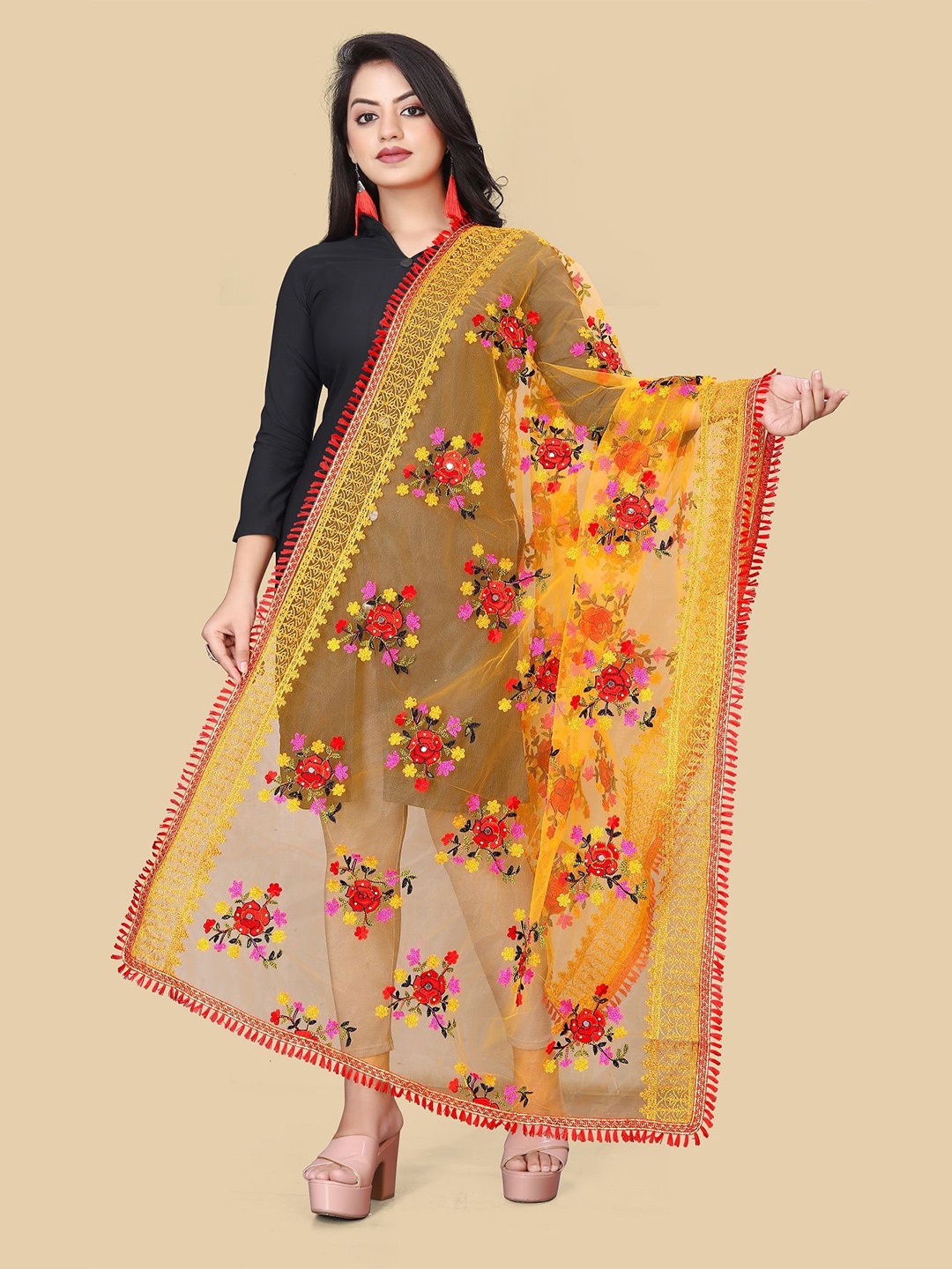 

DHARMEE Embroidered Dupatta, Gold