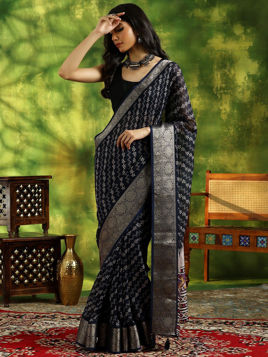 

Libas Floral Printed Zari Saree, Navy blue