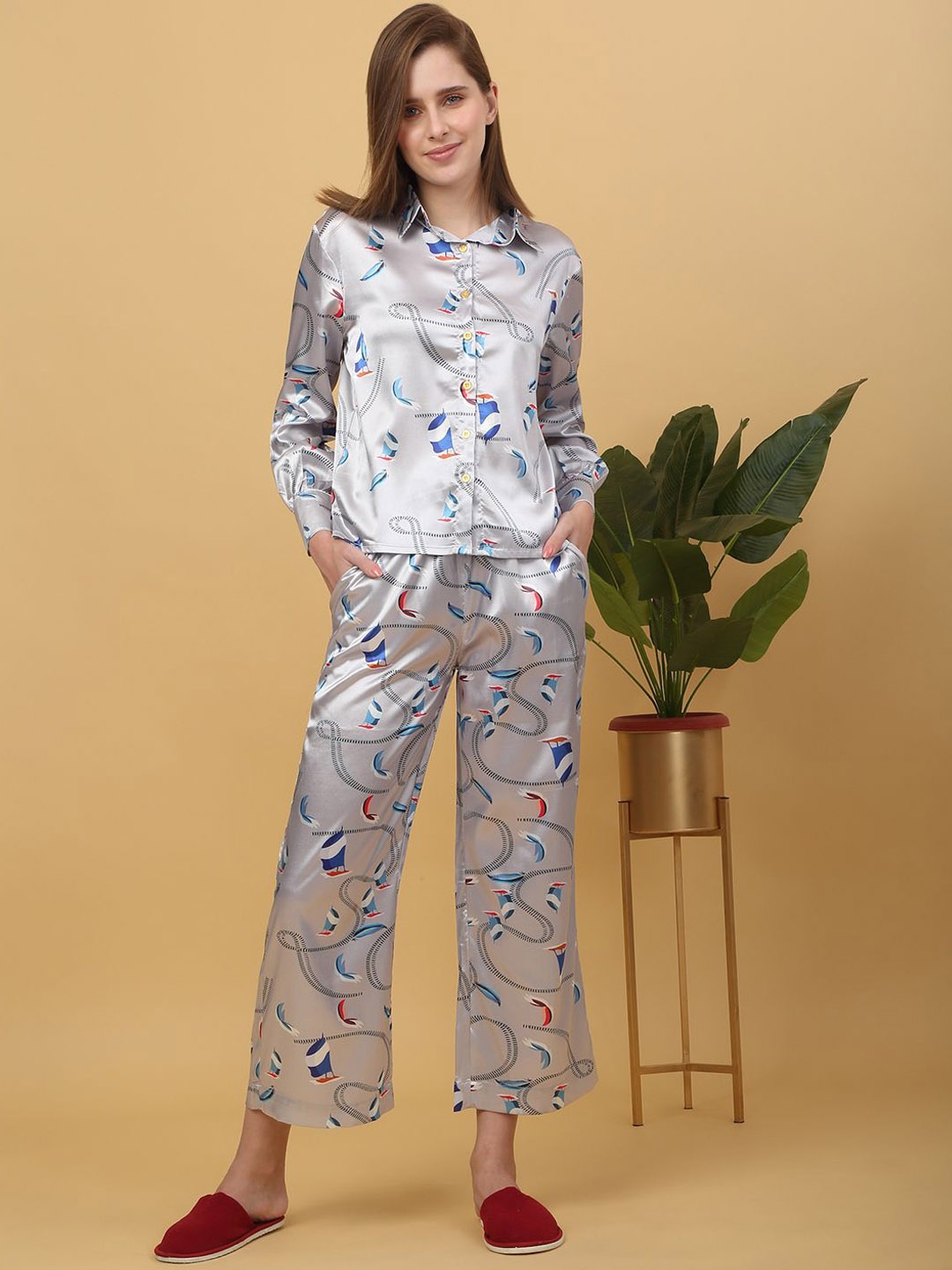 

Sweet Dreams Women Abstract Printed Night suit, Grey