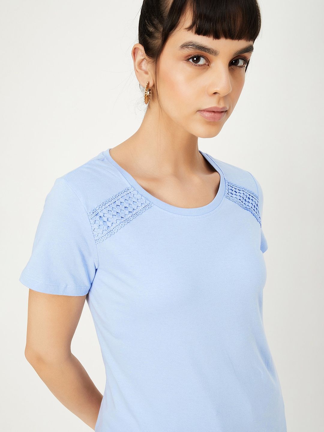 

max Women Typography Round Neck Solid Cotton T-shirt, Blue
