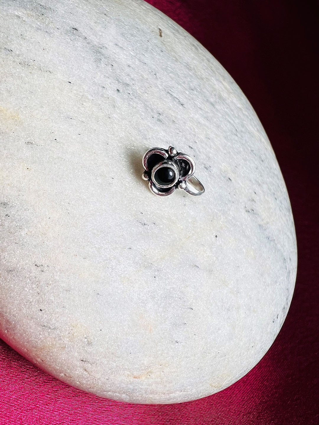 

Arte Jewels 92.5 Sterling Silver Stone-Studded Nosepin