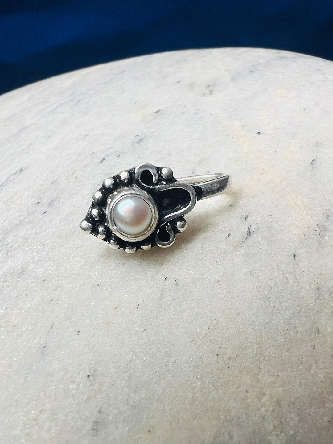 

Arte Jewels Pearl Beaded Septum Nosepin, Silver