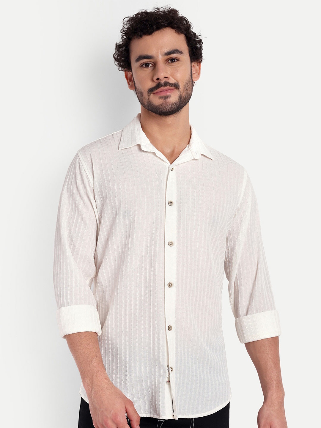 

FILO HEVIS Men Vertical Stripes Casual Shirt, White