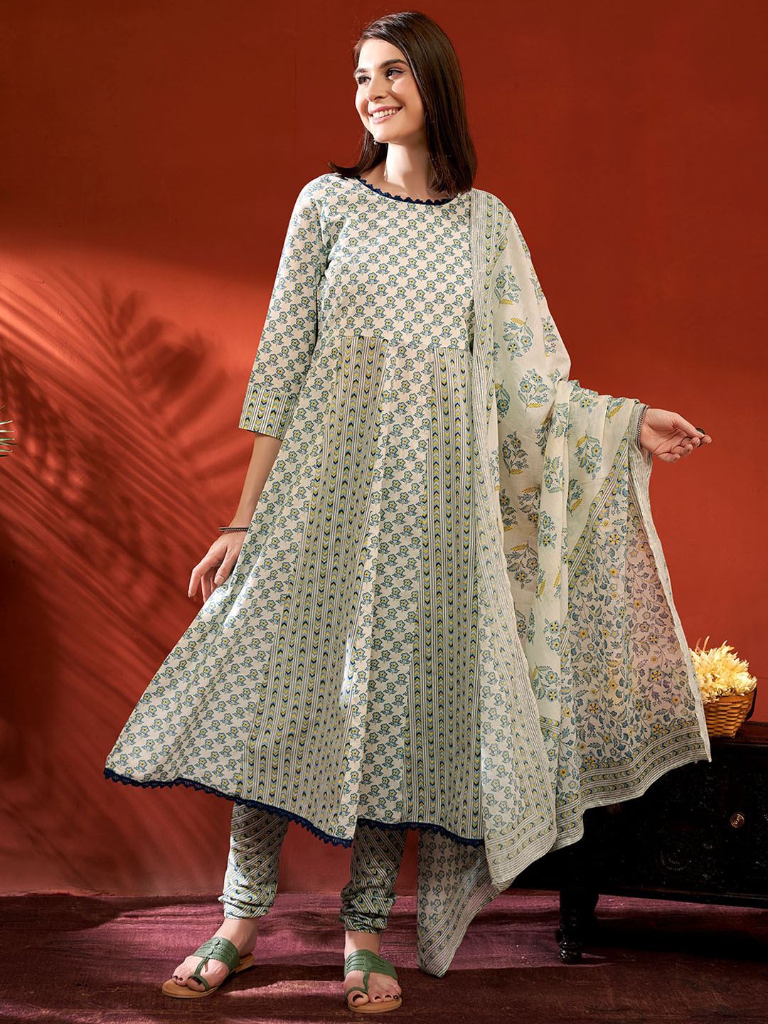 

Anouk Women Floral Printed Panelled Pure Cotton Kurta with Churidar & With Dupatta, White