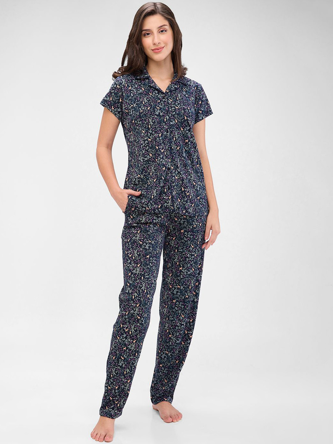 

Juliet Women Printed Night suit, Navy blue