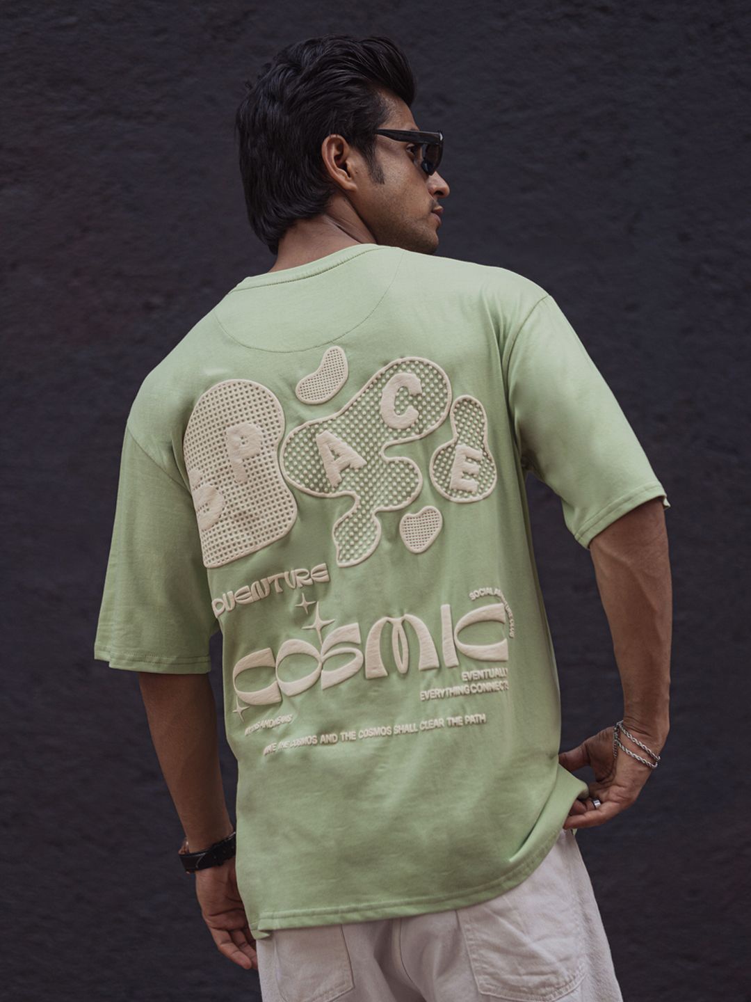 

Powerlook Men Typography Printed Oversized T-shirt, Green
