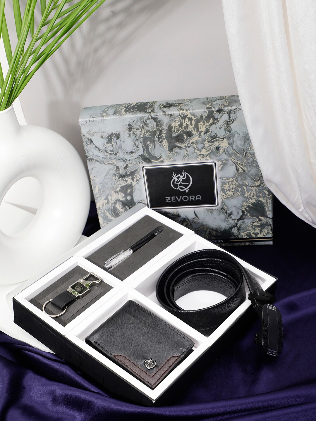 

ZEVORA Men Accessory Gift Set of, Black