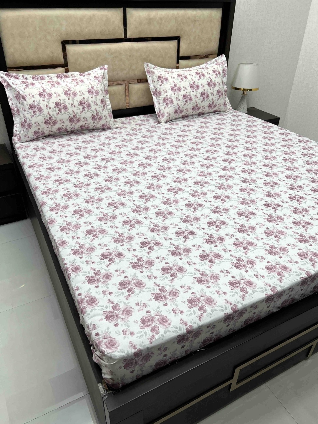 

Pure Decor White & Purple Floral Cotton 380 TC King Bedsheet with 2 Pillow Covers