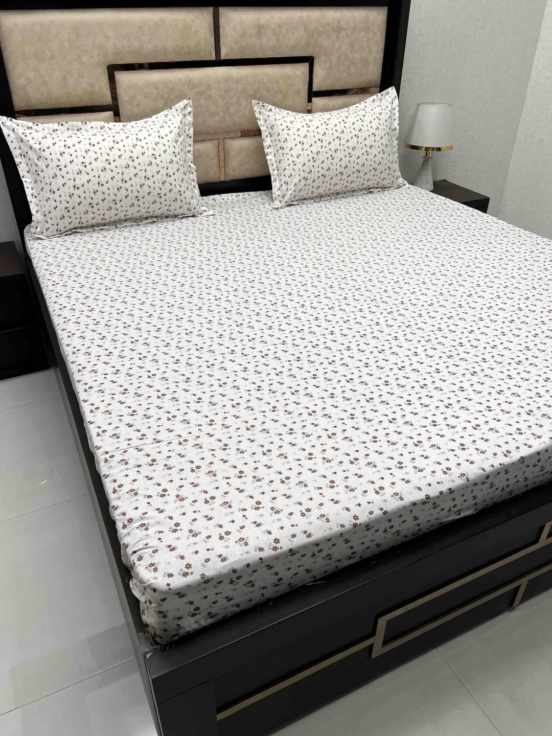 

Pure Decor White & Grey Floral Printed King Bedsheet with 2 Pillow Covers