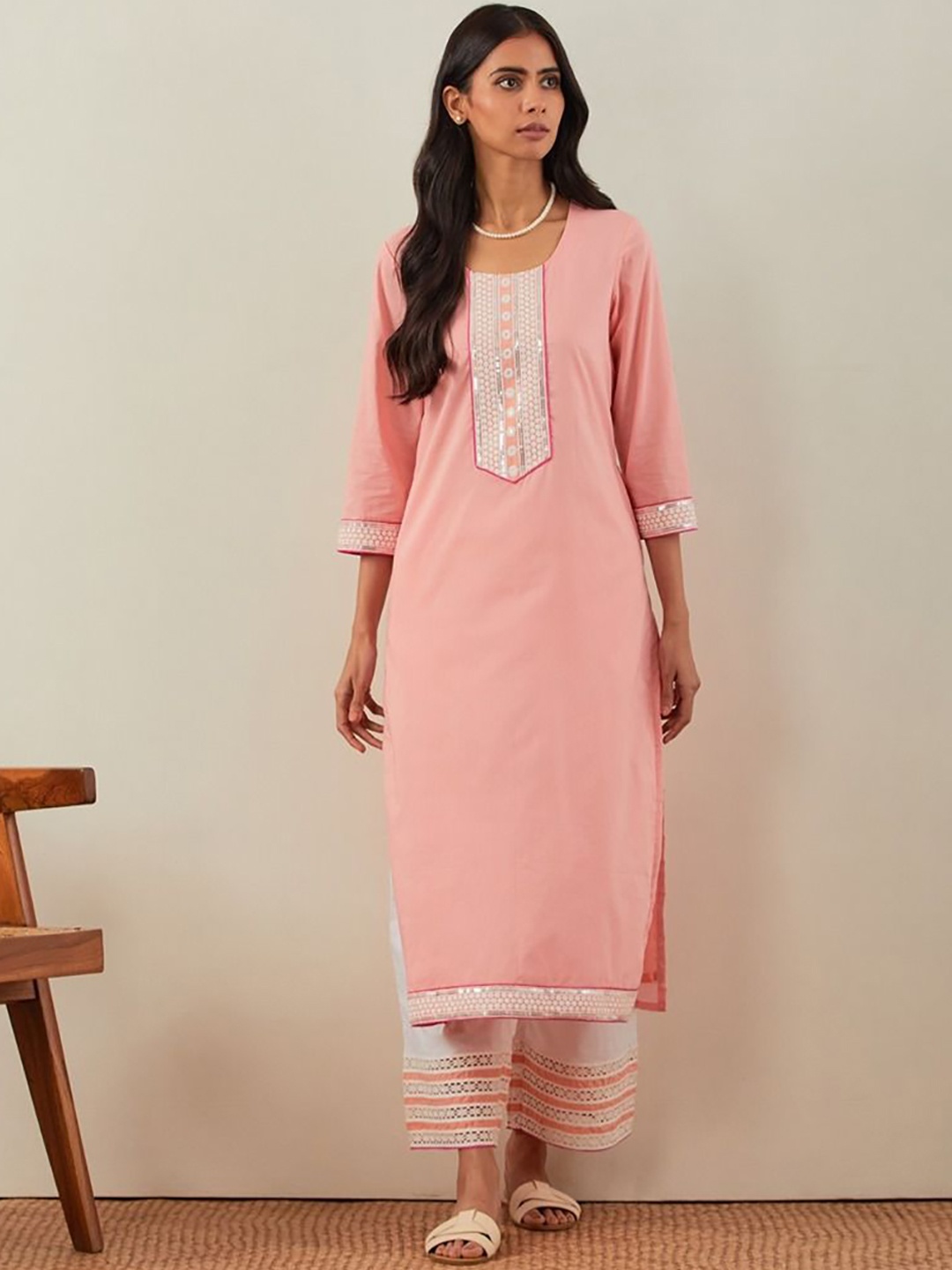 

THE INDIAN CAUSE Women Round Neck Sequinned Embroidered Kurta, Peach