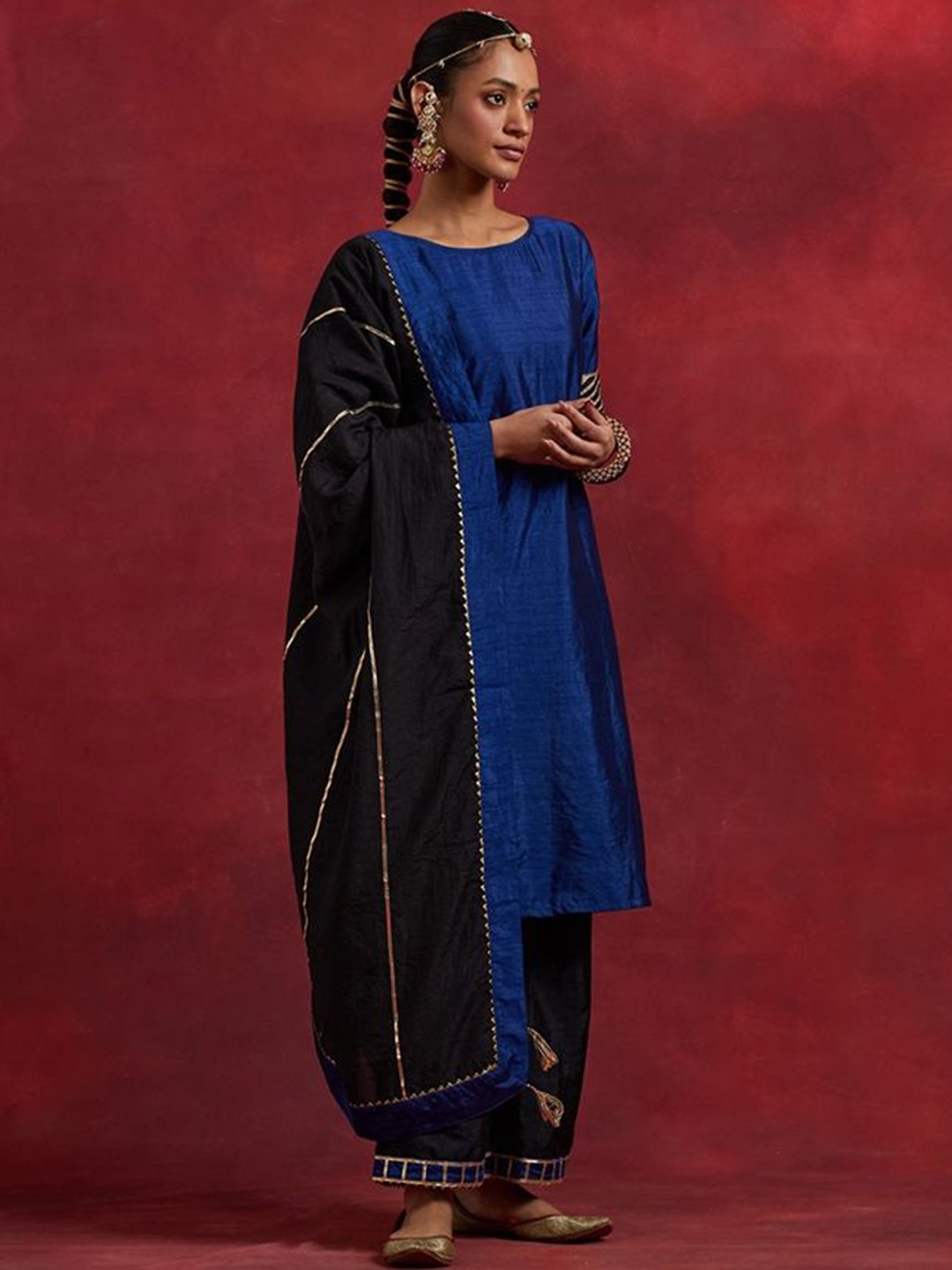 

THE INDIAN CAUSE Women Colourblocked Flared Sleeves Kurta, Blue