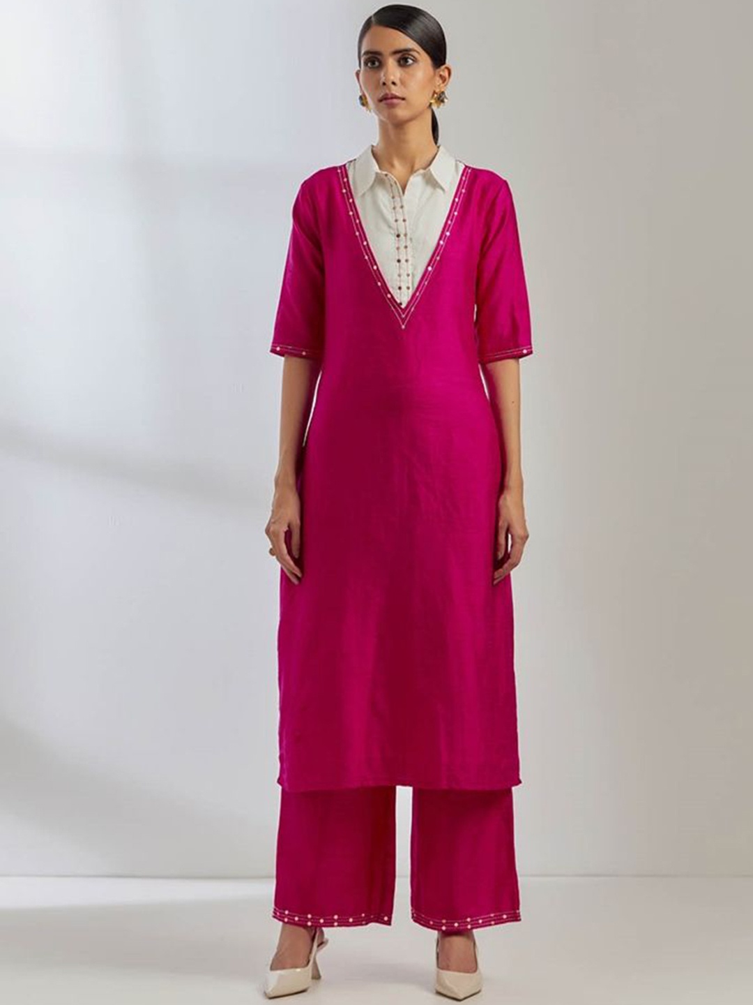 

THE INDIAN CAUSE Women Colourblocked Pure Silk Sequinned A-Line Kurta, Pink