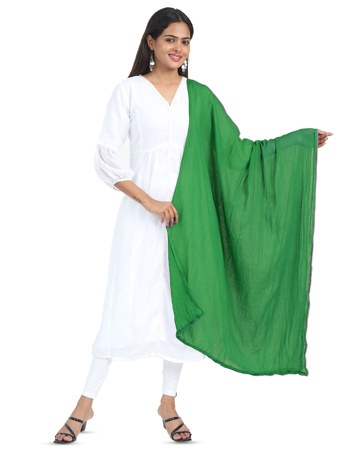 

MIRAAN Cotton Dupatta with PomPom Border, Green