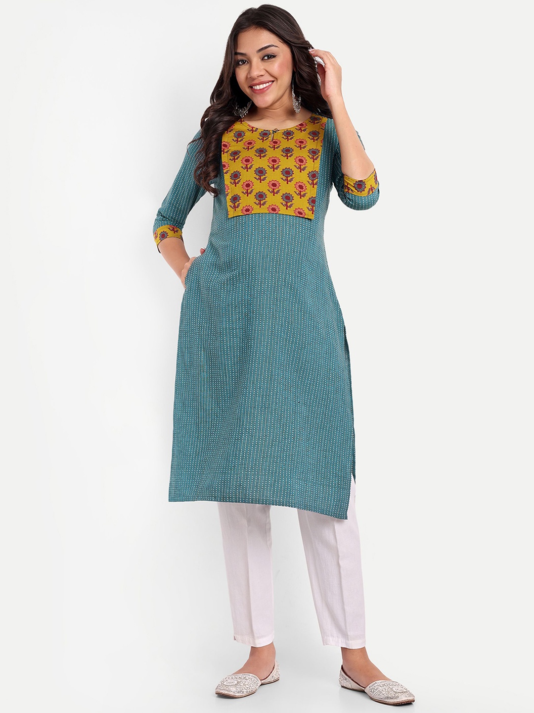

THOTTIL Women Striped Kantha Work Kurta, Teal