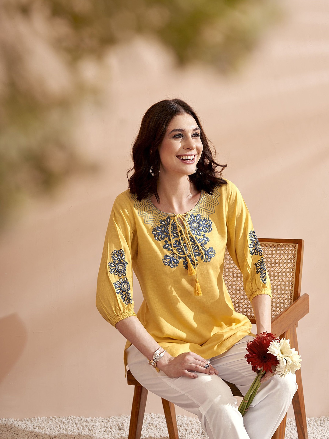 

Anouk Women Flared Sleeves Thread Work Liva Kurta, Yellow