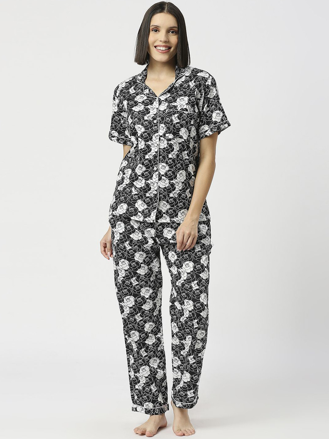 

Pyjama Party Women Printed Night suit, Black