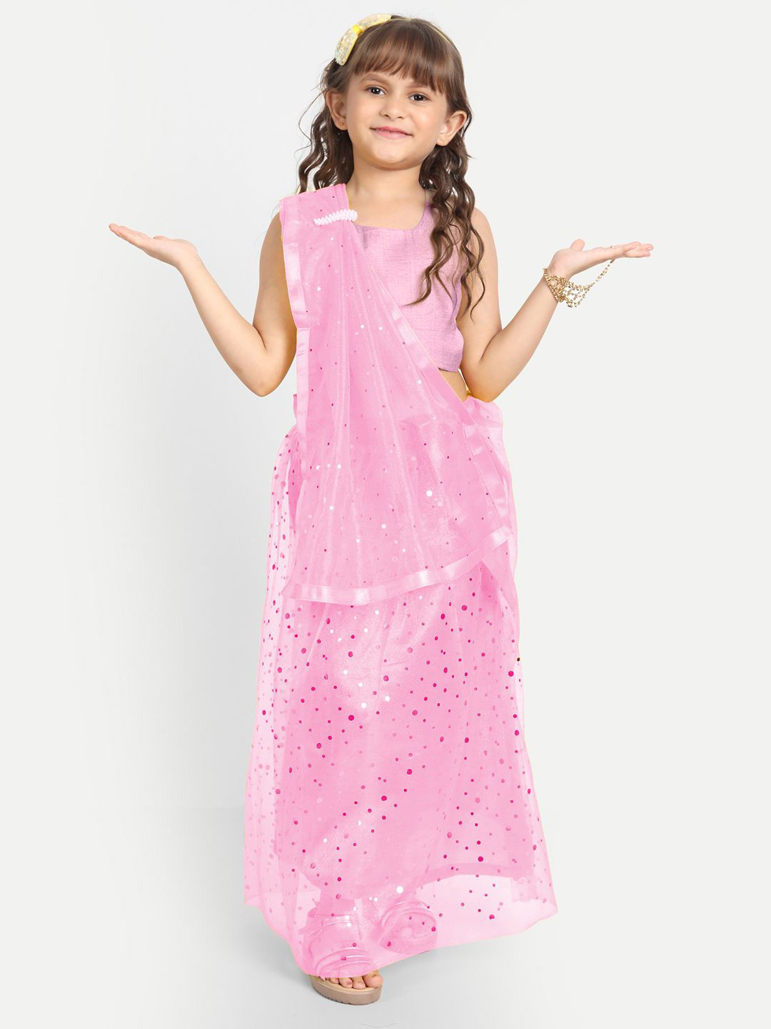 

LOOKS AND LIKES Girls Semi-Stitched Lehenga & Blouse With Dupatta, Pink