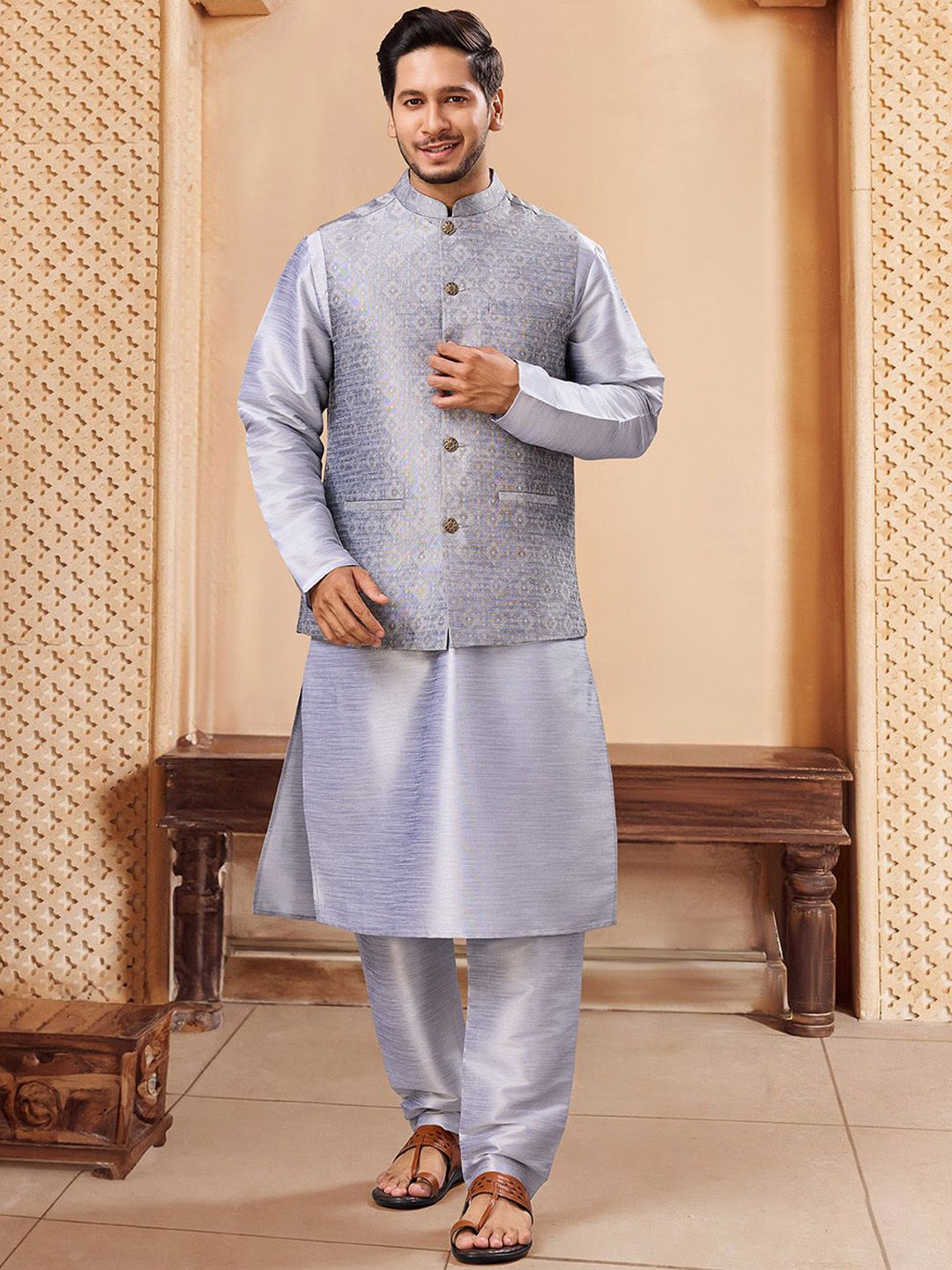 

House of Pataudi Men Printed Nehru Jackets, Grey