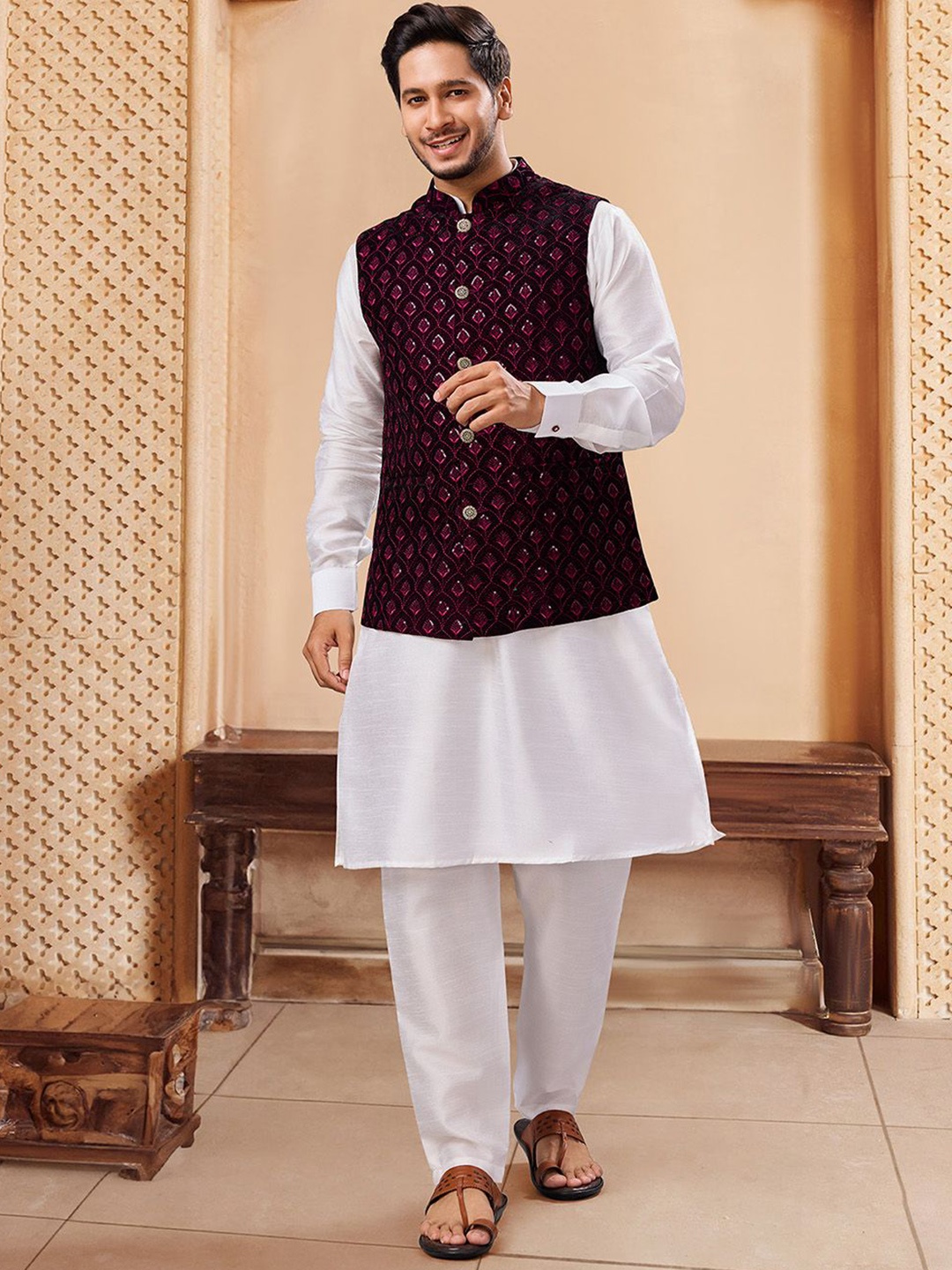 

House of Pataudi Men Embroidered Nehru Jackets, Maroon