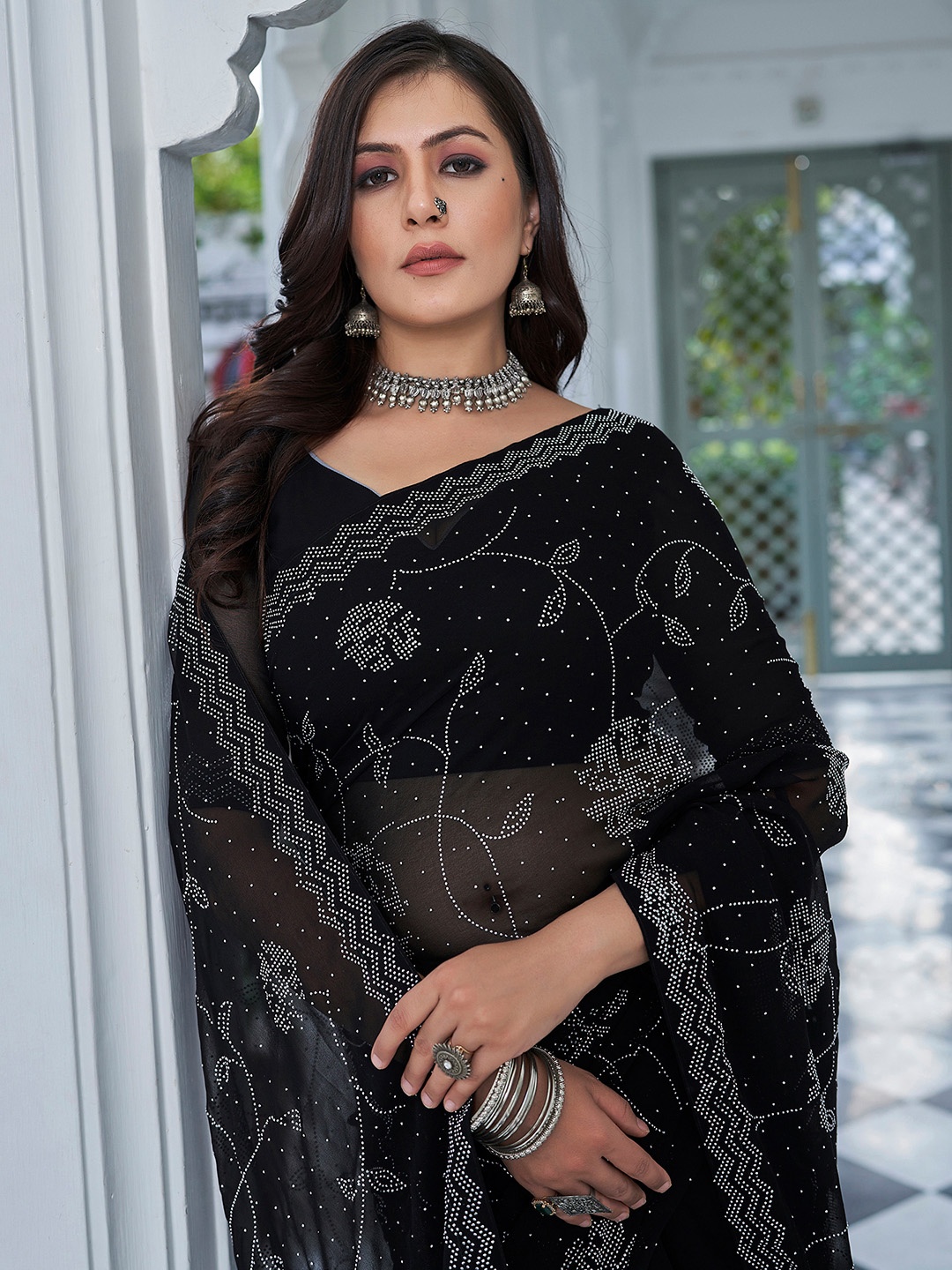 

Mitera Ethnic Motifs Beads and Stones Pure Georgette Saree, Black