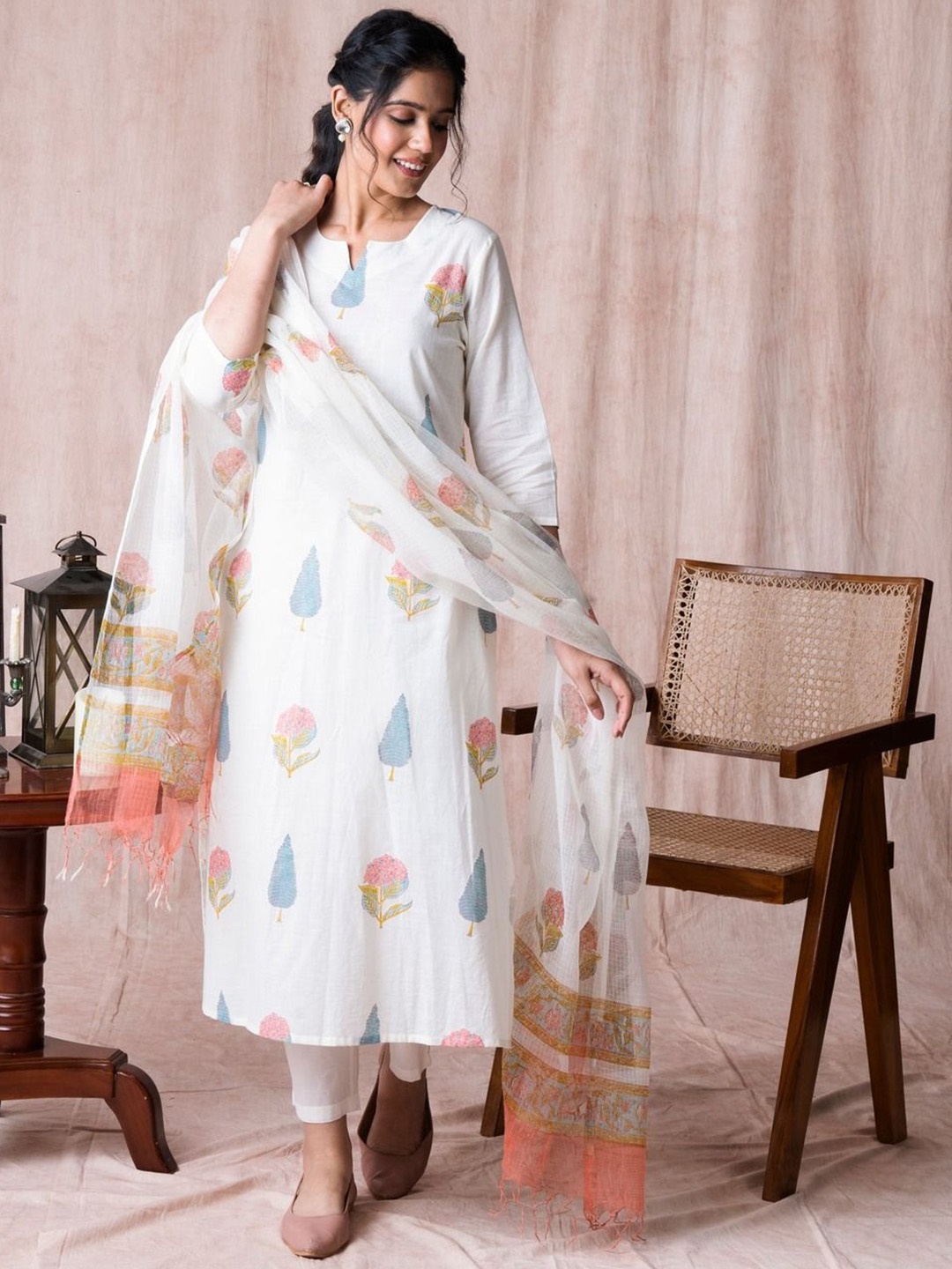 

Anni Designer Women Floral Printed Kurta with Trousers & With Dupatta, White