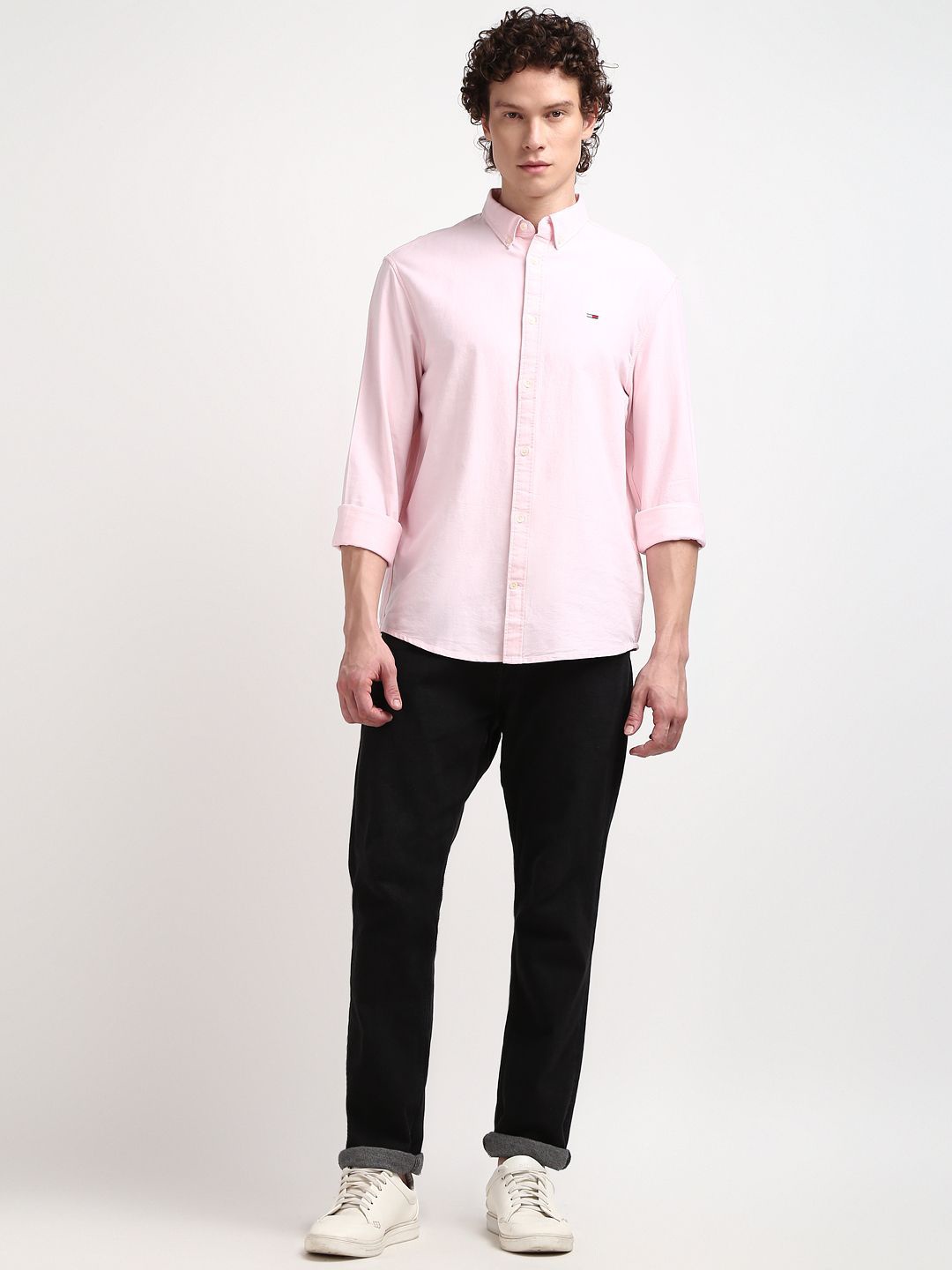 

Tommy Hilfiger Men Opaque Solid Casual Shirt, Pink