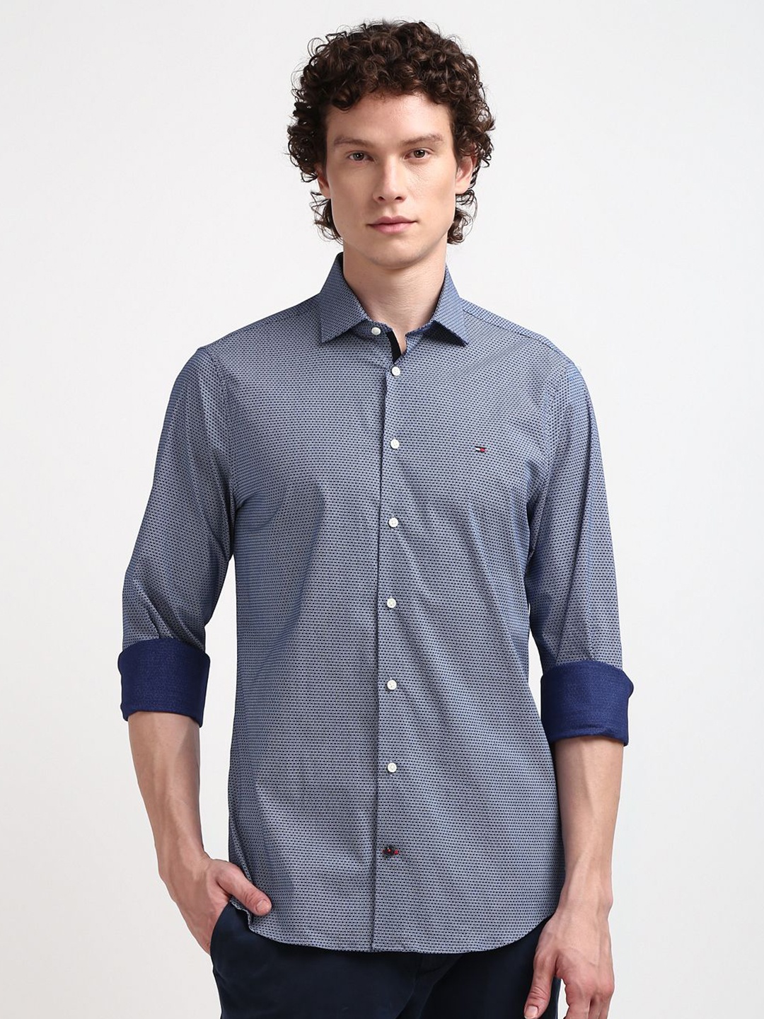 

Tommy Hilfiger Men Opaque Printed Spread Collar Casual Shirt, Navy blue