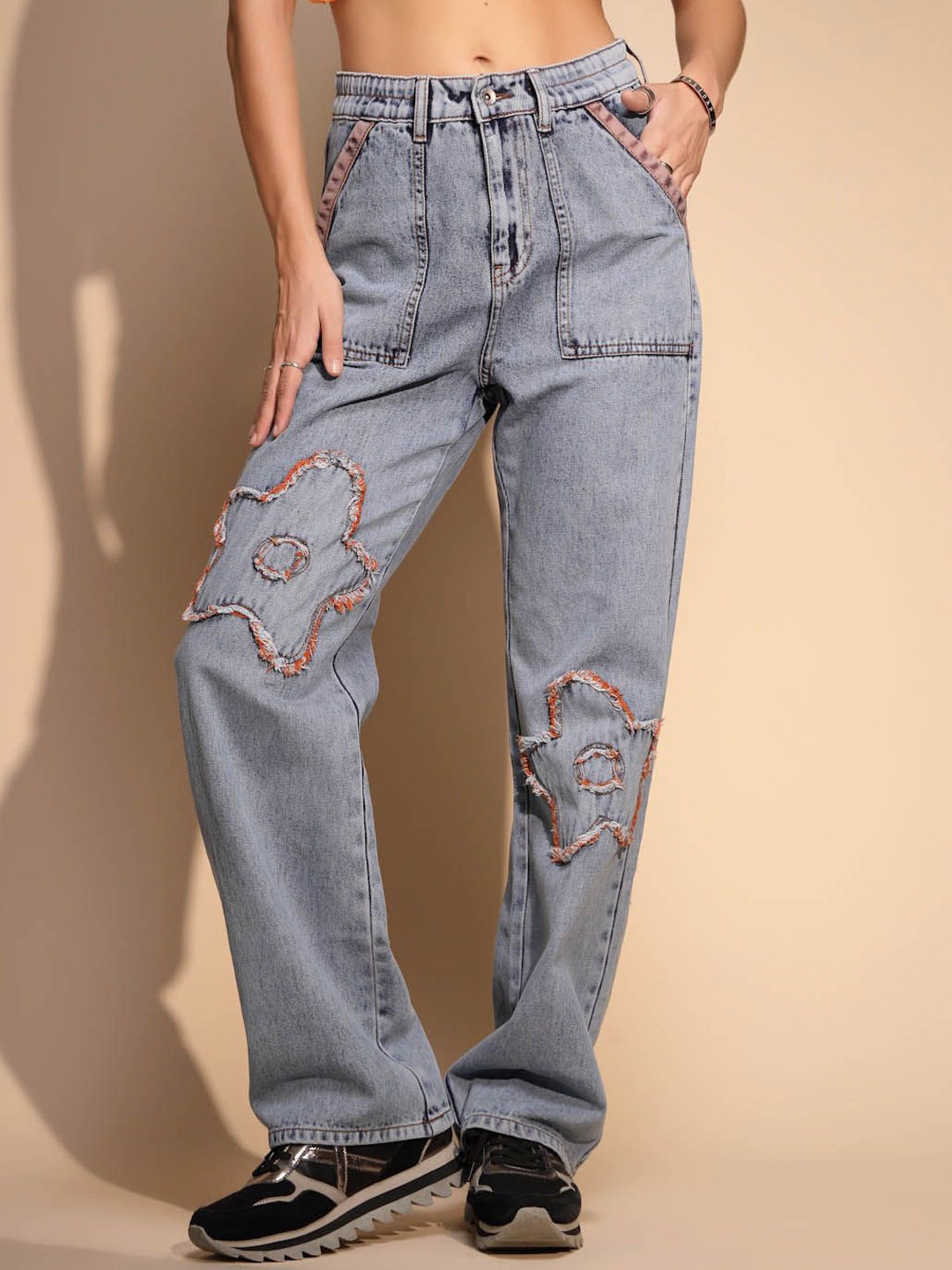 

Global Republic Women Comfort Straight Fit Mildly Distressed Heavy Fade Stretchable Jeans, Blue