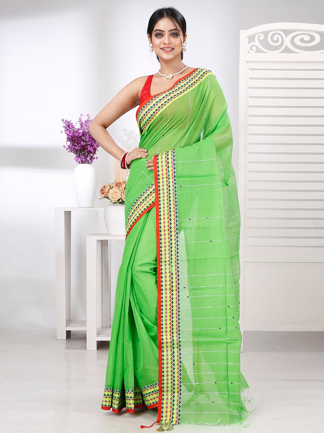 

DipDiya Pure Cotton Taant Saree, Green