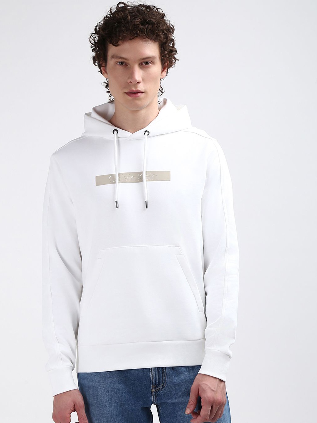 

Calvin Klein Jeans Cotton Men Hooded Sweatshirt, White