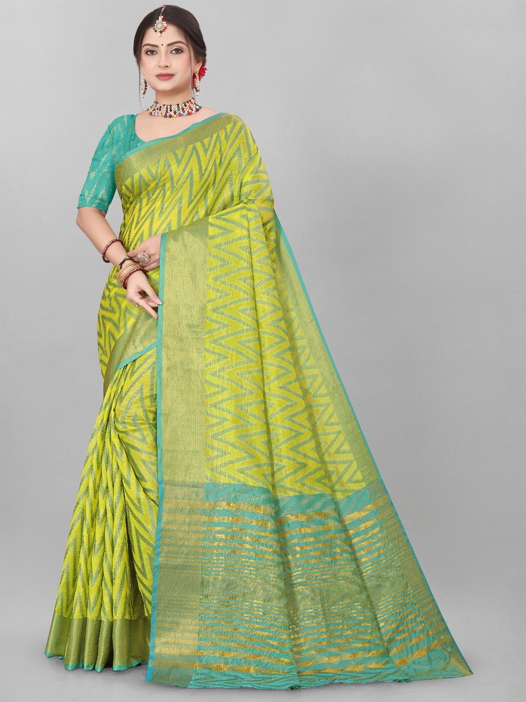 

MAGNEITTA Zari Organza Kanjeevaram Saree, Lime green