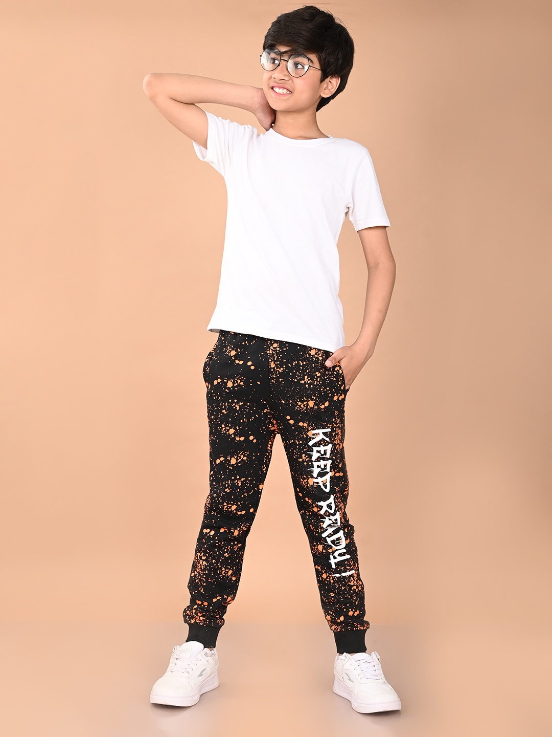 

LilPicks Boys Printed Relaxed Fit Joggers, Black