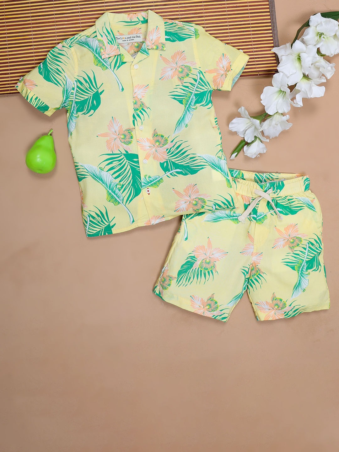 

The Lion and The Fish Boys Printed Shirt With Shorts Clothing Set, Yellow