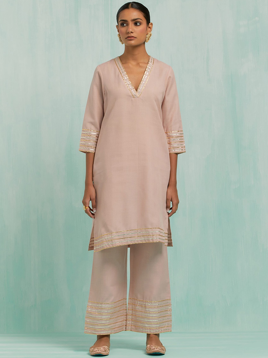 

THE INDIAN CAUSE Women Striped Gotta Patti Pure Cotton Kurta with Palazzos, Pink