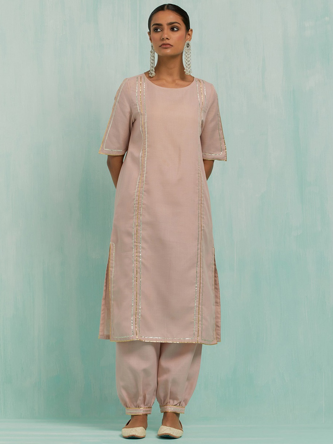 

THE INDIAN CAUSE Women Striped Gotta Patti Pure Cotton Kurta with Salwar & With Dupatta, Pink