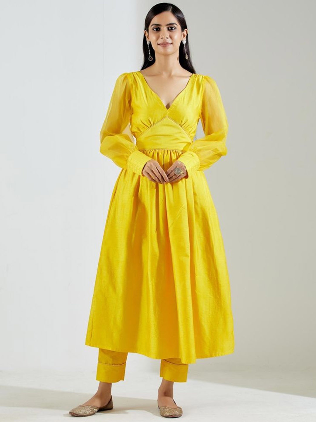 

THE INDIAN CAUSE Women Anarkali Kurta With Trousers, Yellow