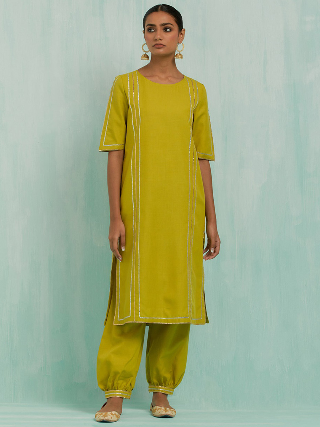 

THE INDIAN CAUSE Women Striped Regular Gotta Patti Pure Cotton Kurta with Salwar, Green