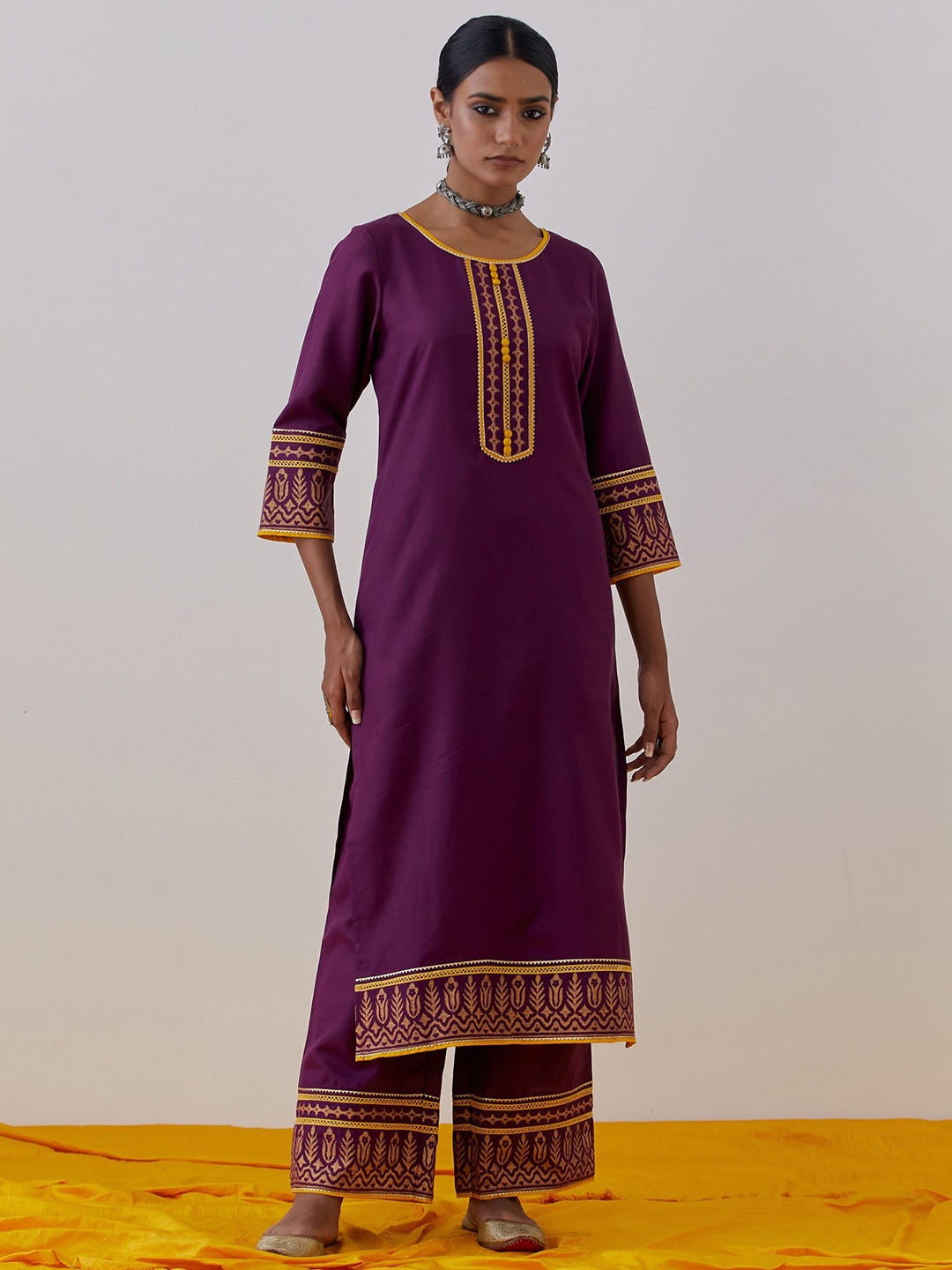 

THE INDIAN CAUSE Women Floral Embroidered Regular Thread Work Pure Cotton Kurta with Palazzos & With Dupatta, Purple