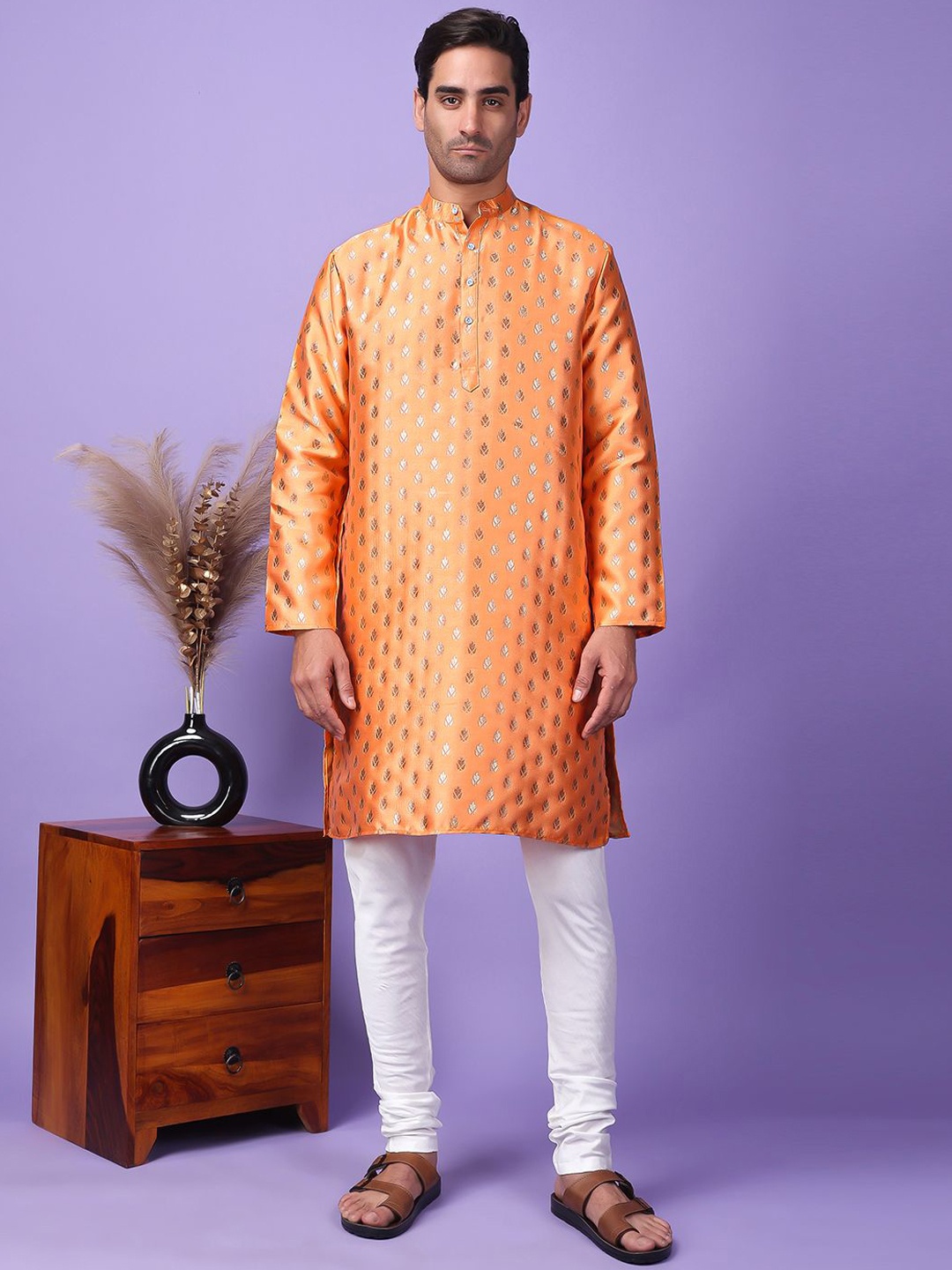 

Hangup Men Regular Dupion Silk Kurta with Pyjamas, Orange