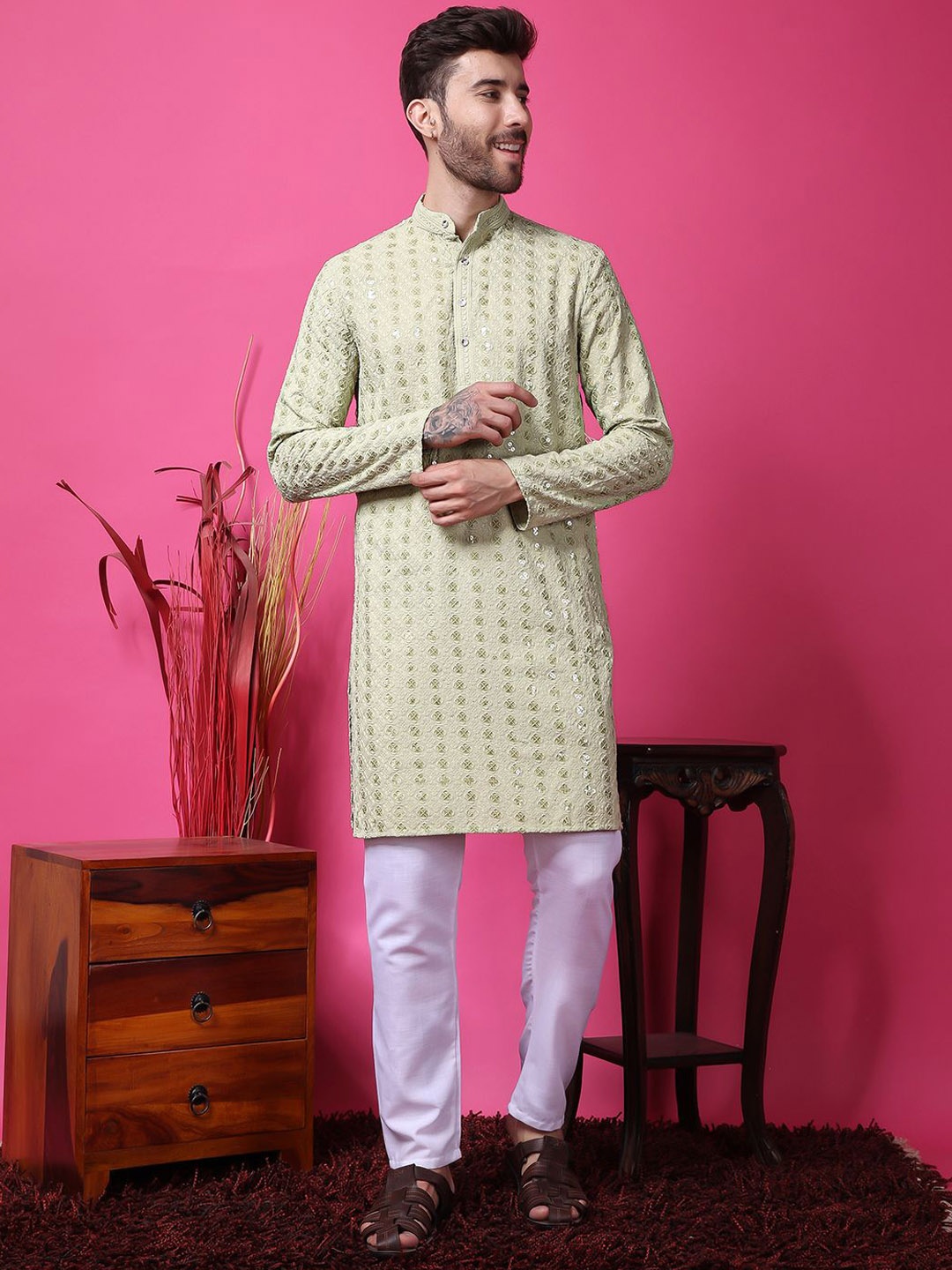 

Hangup Men Embroidered Regular Dupion Silk Kurta With Pyjamas, Olive