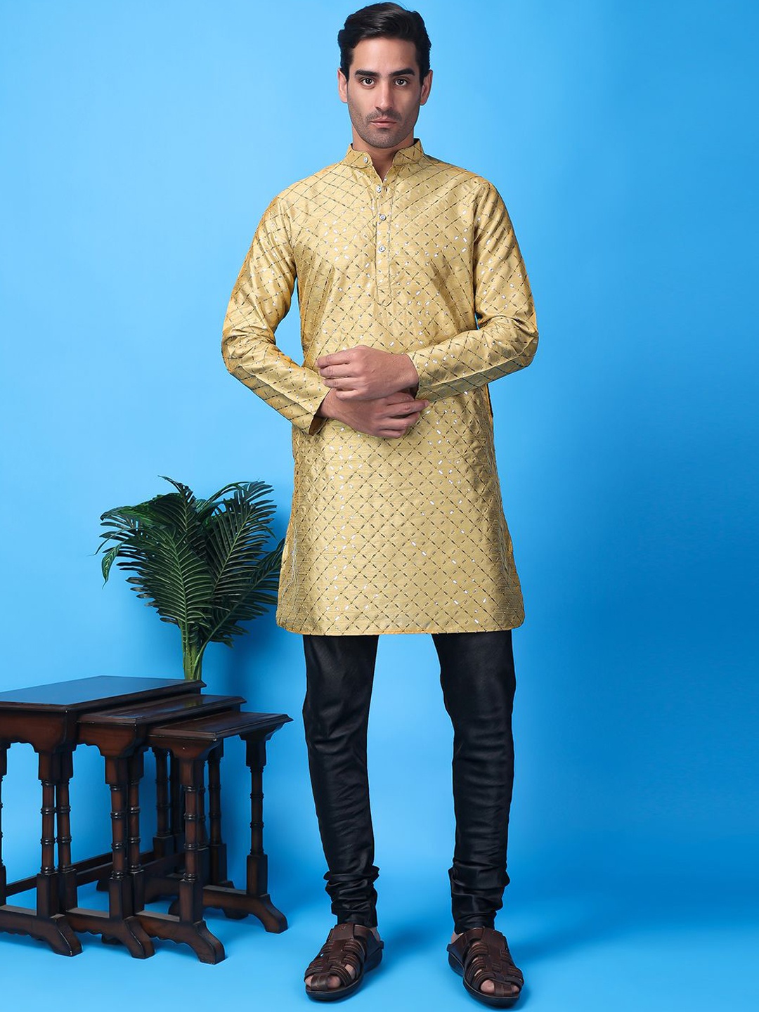 

Hangup Men Embroidered Regular Dupion Silk Kurta with Pyjamas, Khaki